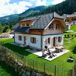 Norah Chalet