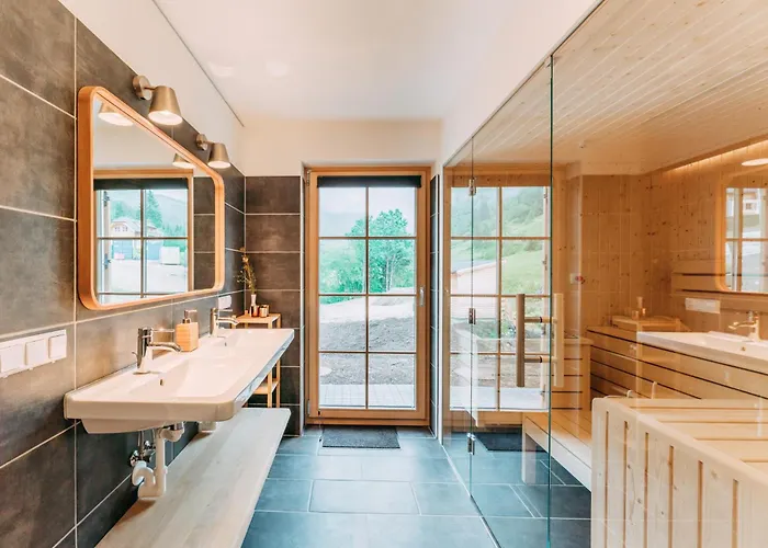 Norah * Donnersbachwald